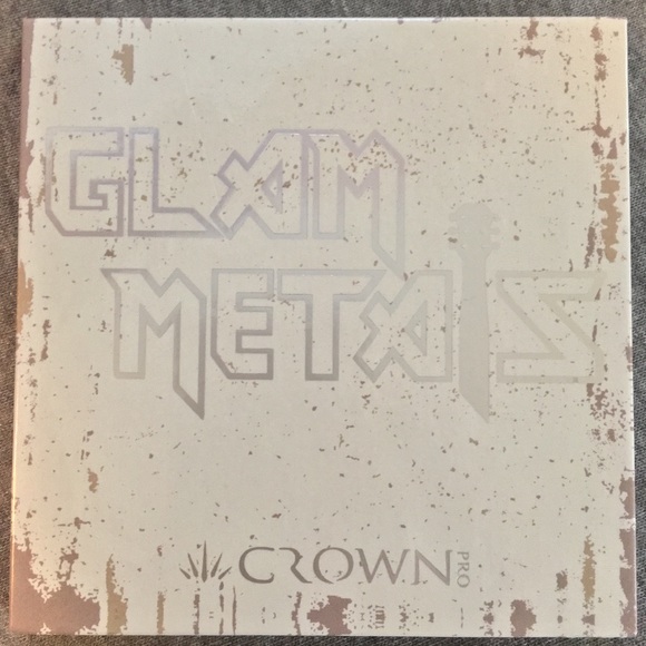 Glam Metals Eyeshadow Palette - Picture 3 of 3